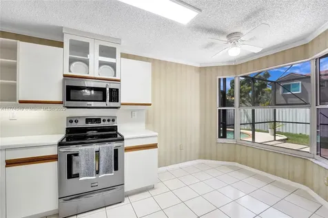 18960 NW 10th Terrace Pembroke Pines FL 33029