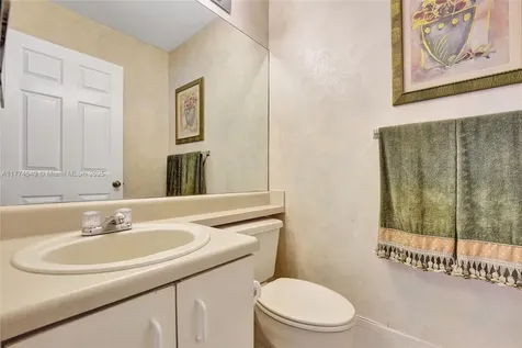 18960 NW 10th Terrace Pembroke Pines FL 33029