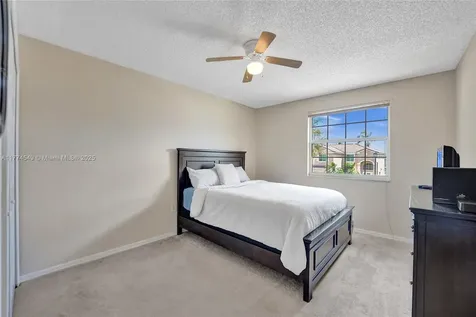 18960 NW 10th Terrace Pembroke Pines FL 33029
