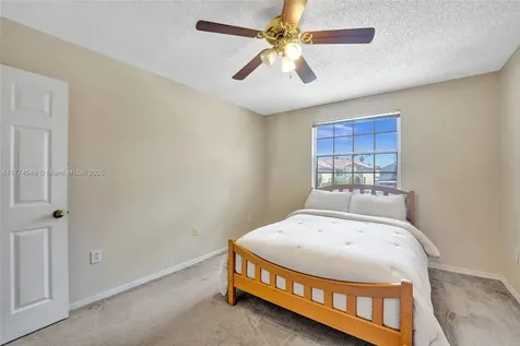 18960 NW 10th Terrace Pembroke Pines FL 33029