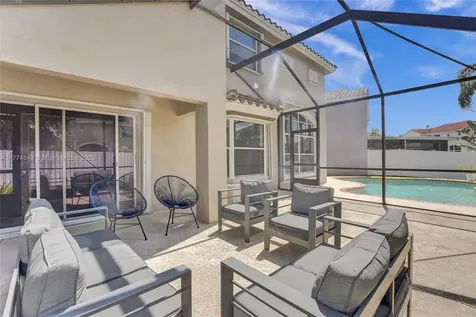 18960 NW 10th Terrace Pembroke Pines FL 33029