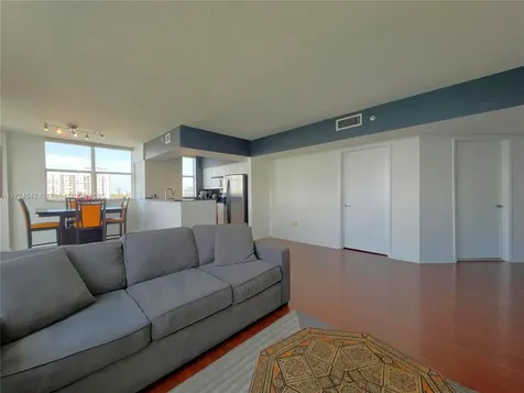 1625 Kennedy Causeway North Bay Village FL 33141