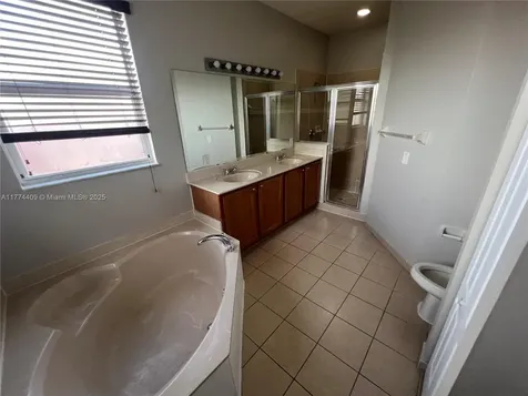 3982 NE 12th Drive Homestead FL 33033