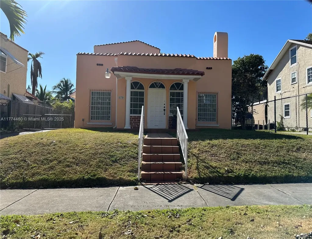 870 NW 14th Court Miami FL 33125