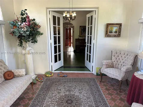 870 NW 14th Court Miami FL 33125