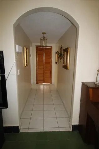 870 NW 14th Court Miami FL 33125