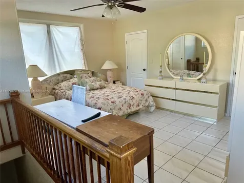 870 NW 14th Court Miami FL 33125