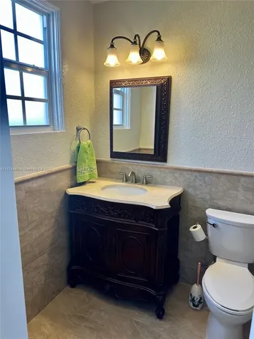 870 NW 14th Court Miami FL 33125