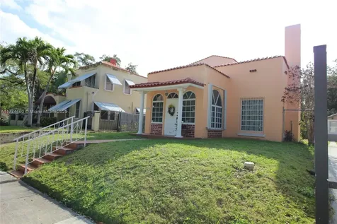 870 NW 14th Court Miami FL 33125