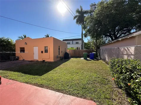 870 NW 14th Court Miami FL 33125