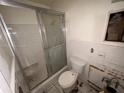 680 SW 29th Terrace Fort Lauderdale FL 33312