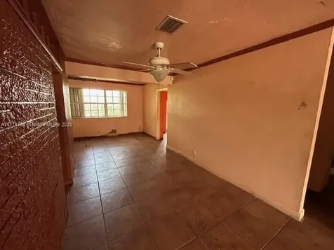 680 SW 29th Terrace Fort Lauderdale FL 33312