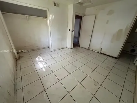 680 SW 29th Terrace Fort Lauderdale FL 33312