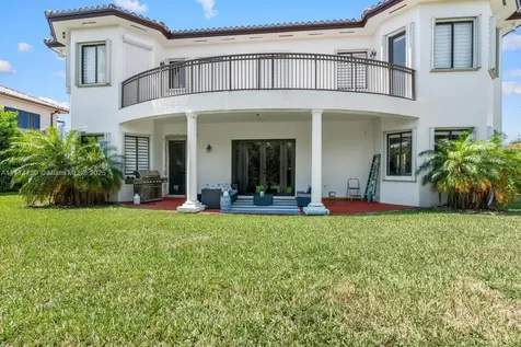 7767 SW 188th Street Cutler Bay FL 33157