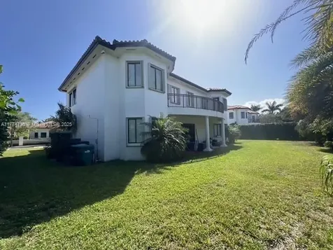 7767 SW 188th Street Cutler Bay FL 33157