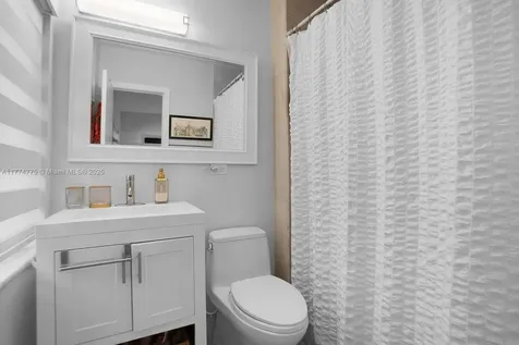 1523 Blue Road Coral Gables FL 33146