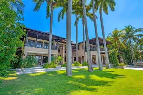 9 Harbor Point Key Biscayne FL 33149