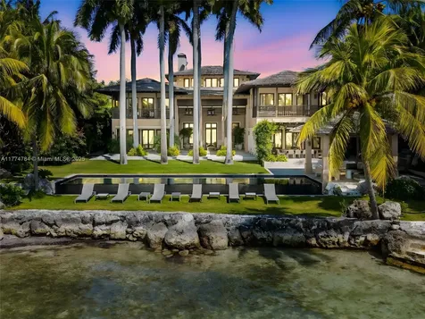 9 Harbor Point Key Biscayne FL 33149