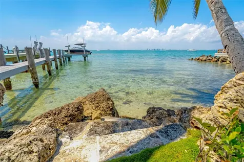 9 Harbor Point Key Biscayne FL 33149
