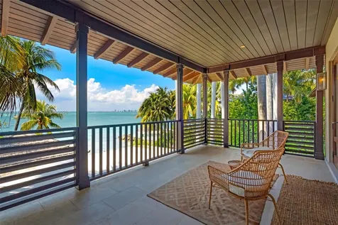 9 Harbor Point Key Biscayne FL 33149