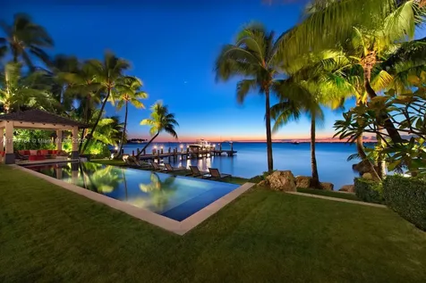 9 Harbor Point Key Biscayne FL 33149
