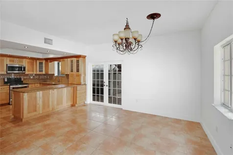 1097 SE 13th Terrace Homestead FL 33035