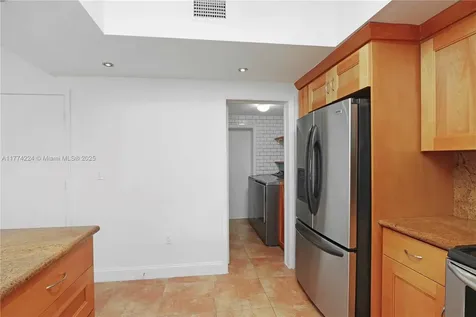 1097 SE 13th Terrace Homestead FL 33035