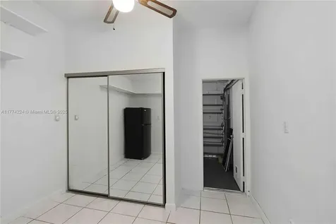 1097 SE 13th Terrace Homestead FL 33035