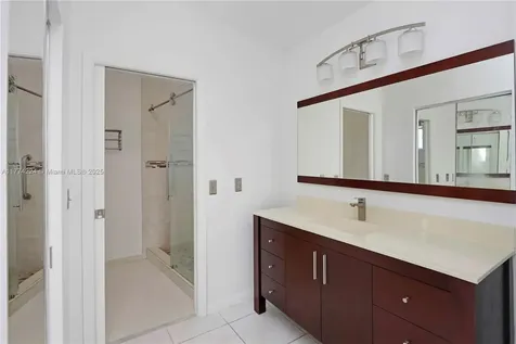 1097 SE 13th Terrace Homestead FL 33035