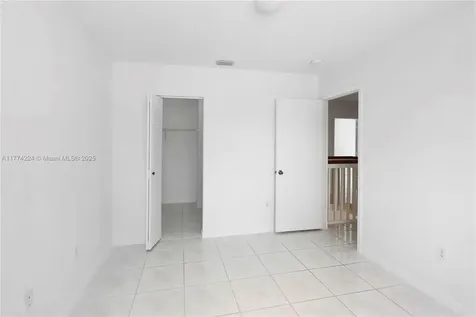 1097 SE 13th Terrace Homestead FL 33035