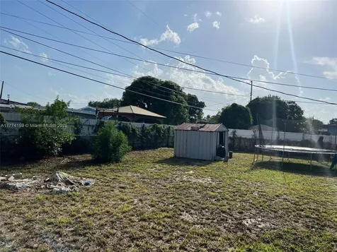 3310 NW 172nd Terrace Miami Gardens FL 33056