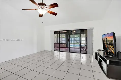 8372 Blue Cypress Drive Lake Worth FL 33467