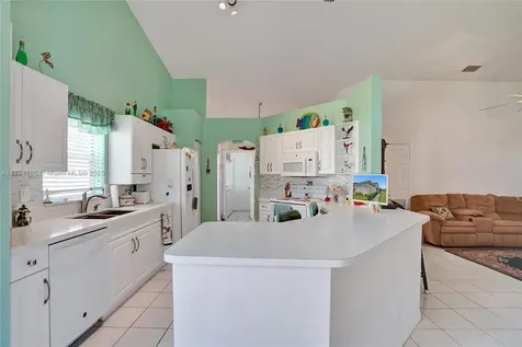 15445 Lake Gardenia Place Delray Beach FL 33484