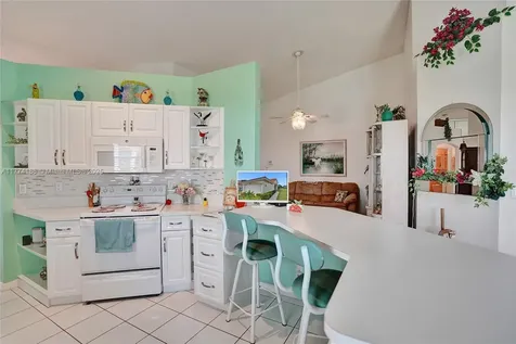 15445 Lake Gardenia Place Delray Beach FL 33484