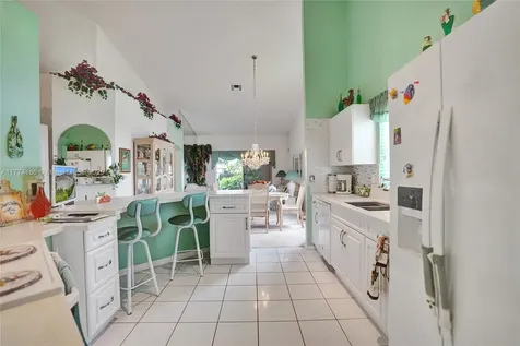 15445 Lake Gardenia Place Delray Beach FL 33484