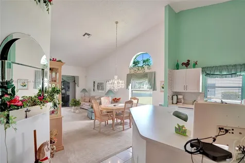 15445 Lake Gardenia Place Delray Beach FL 33484