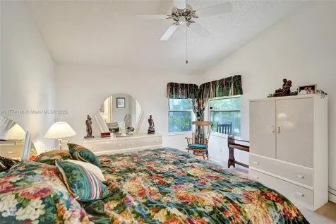 15445 Lake Gardenia Place Delray Beach FL 33484