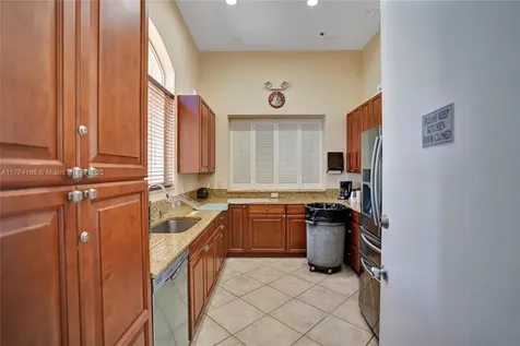 15445 Lake Gardenia Place Delray Beach FL 33484