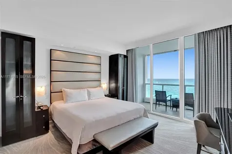 4391 Collins Avenue Miami Beach FL 33140