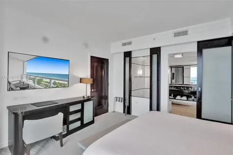 4391 Collins Avenue Miami Beach FL 33140