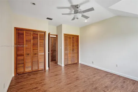 920 NW 121st Avenue Plantation FL 33325