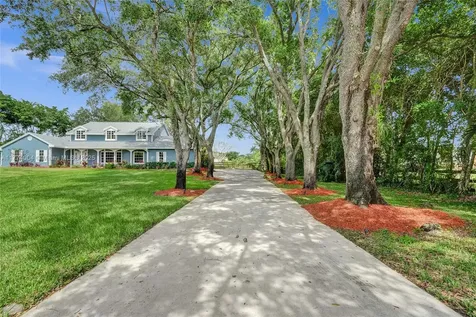 920 NW 121st Avenue Plantation FL 33325