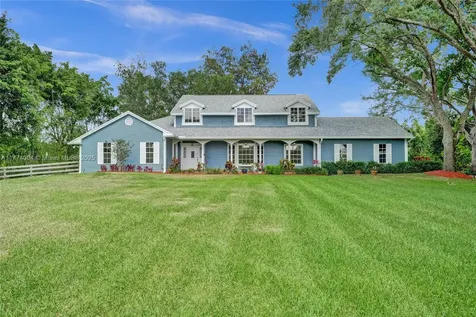 920 NW 121st Avenue Plantation FL 33325