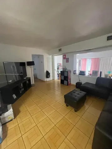 2801 Mayo Street Hollywood FL 33020