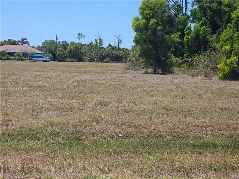 4134 NW 39 Th Place Cape Coral FL 33993