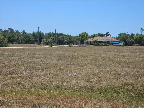 4134 NW 39 Th Place Cape Coral FL 33993