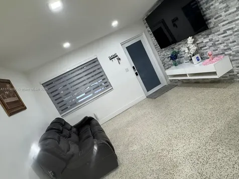 3360 NW 171st Terrace Miami Gardens FL 33056