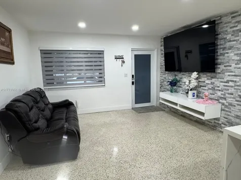 3360 NW 171st Terrace Miami Gardens FL 33056