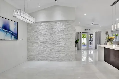 15122 NW 91st Court Miami Lakes FL 33018