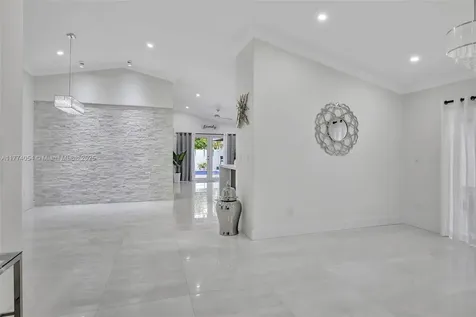 15122 NW 91st Court Miami Lakes FL 33018